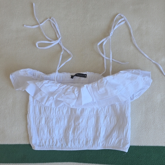 Zara Tops - Zara White Ruffled Smocked Crop Top w Off-Shoulder Tie Straps NEW S Med